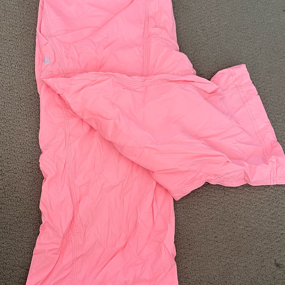 Lululemon Athletica Neon Pink Activewear
